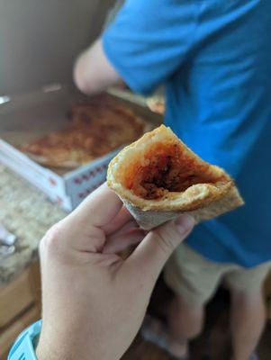 Foldable crust