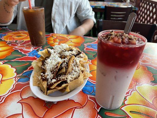 The chips with mole and cheese are a great start!  Horchata was so good.