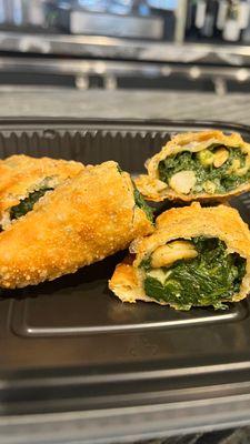 SPINACH W/ SHRIMP EMPANADA