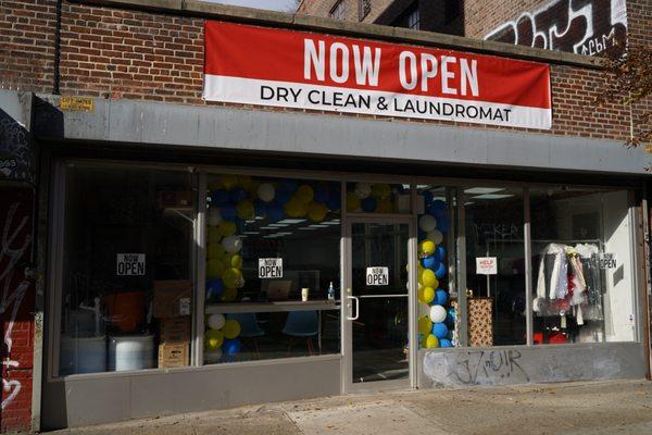 31 Ave A Laundromat