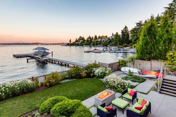 Lake Washington Landscape with rich indoor-outdoor living, while featuring a plant palette of low maintenance native plants.