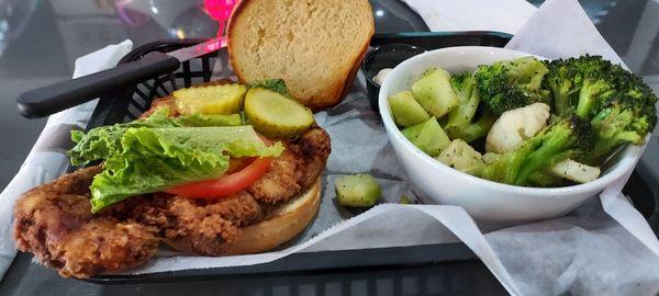 Pork tenderloin sandwich and grilled veggies.