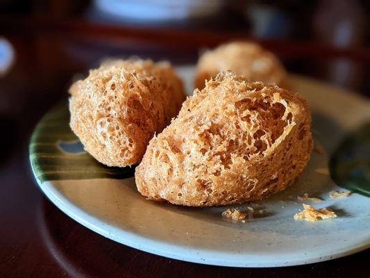 24. Crispy Taro Puff with Chicken (3). $3.95 ("M").