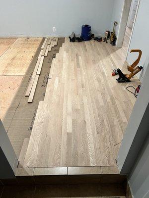 Installing White Oak Hardwood.