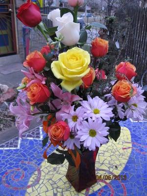 Customized Flower Arrangements and Potted Flowers for Sale!