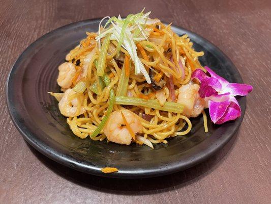 Shrimp Stirfried Soba