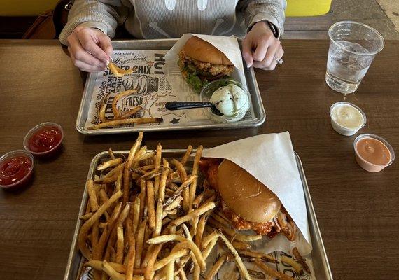 Buffalo ranch and Deluxe sandwiches.  And a LARGE fry!  Sooooo good!!!!