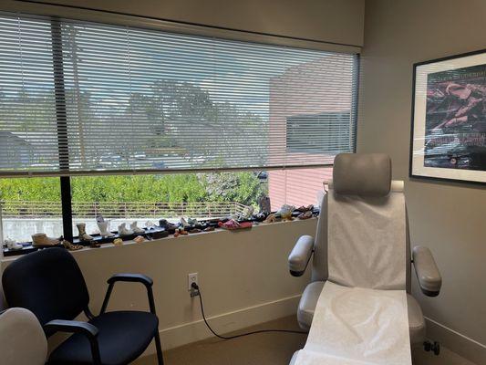 Bay Area Foot and Laser's Walnut Creek office exam room.