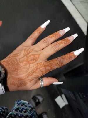 Got my hand done with red henna