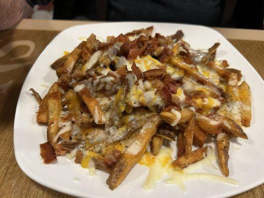 Bacon and cheese fries