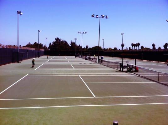 Peninsula Tennis Courts