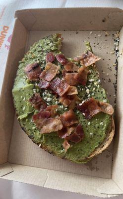 Avocado Toast w Bacon