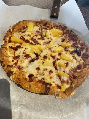 Small Hawaiian Pizza (added bacon)