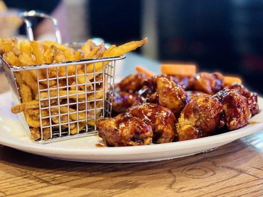 Boneless Wings Honey Bourbon