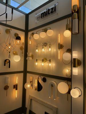 #lighting #highendlighting #fixtures #modernshowroom #homedesign #homeremodel #designshowroom #home #highendfixtures