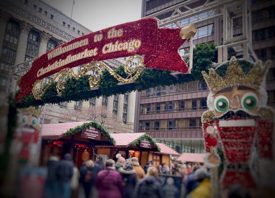 Willkommen!  Christkindlmarkt!