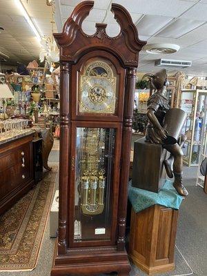 Gorgeous Howard Miller Grandfather Clock