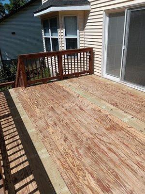 Deck Repair in Ballwin, MO