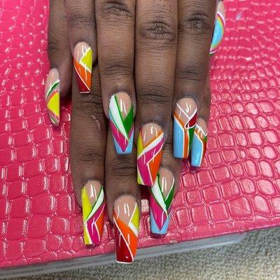 https://instagram.com/djnails_balchsprings