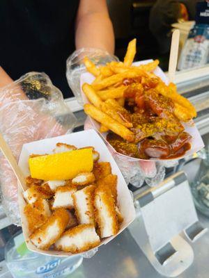 Schnitzel bites and currywurst