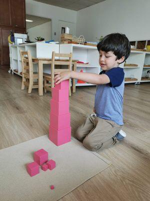 Educational Preschool in Shadowridge, Vista. Child learning Math