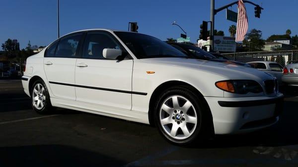 2004 BMW 325i