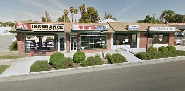 Florida Ave. Street view of Veronica's Auto Travel Insurance Services store front in Hemet