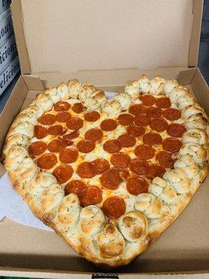 Valentine heart pizza