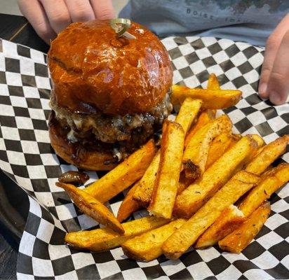 Beer and bacon burger