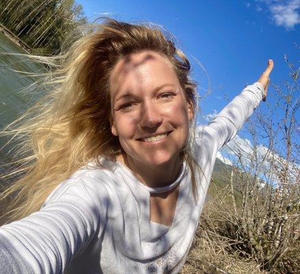 right outside Glacier National Park earlier this year (sadly, was closed). Note: smile.