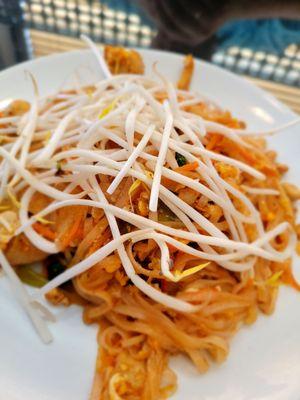 Pad Thai with chicken. Delicious