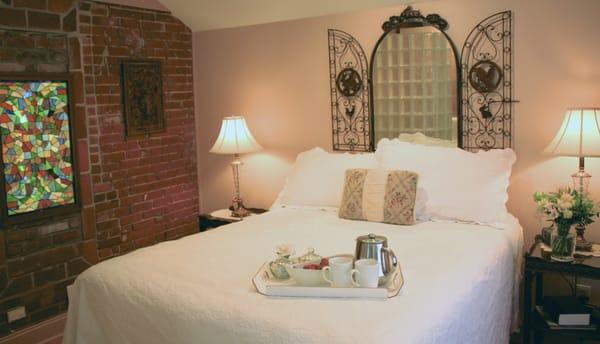 Missouri River Suite | Main Street Inn Bed & Breakfast