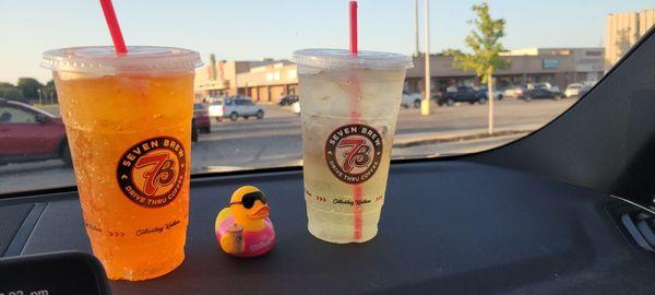 7fizz orange watermelon  7fizz mango vanilla And I.got a.Duck !!!!!