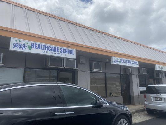 Healthcare School of Hawaii, LLC