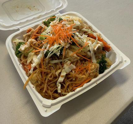 tofu pad thai- huge portion