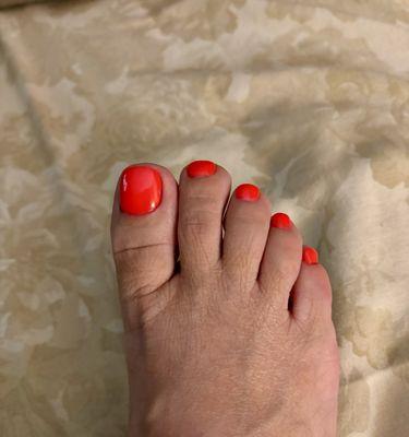 Fresh new pedi, tech really did a good job.