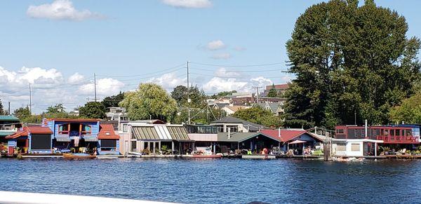 Floating houses