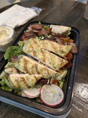 BLT Salad with chicken