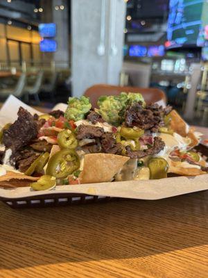 STEAK NACHOS