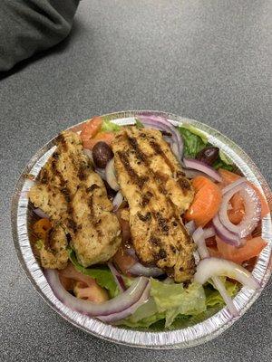 Grilled chicken garden salad delicious.