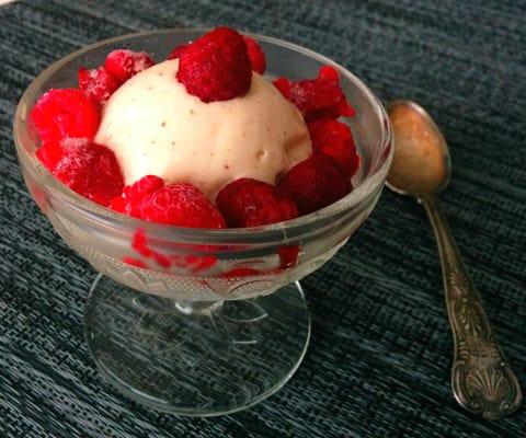 Got this cool ice cream glass and spoon here; ice cream from Claire's kitchen...