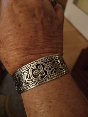 Good as new cuff bracelet.