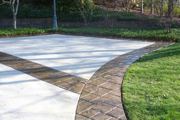 Stamped Concrete Driveway Borders.