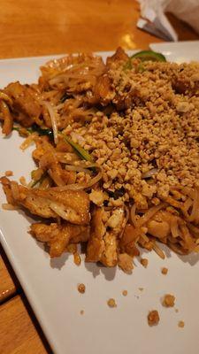 Chicken pad thai