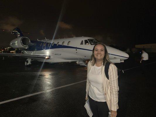 Me next to the Wheels Up jet.