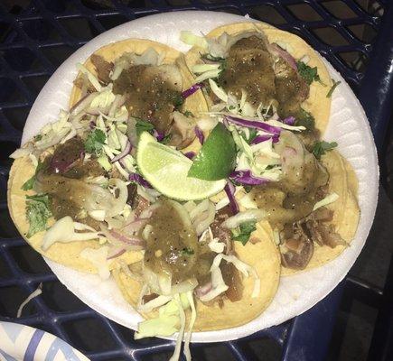 Mixed pig tacos