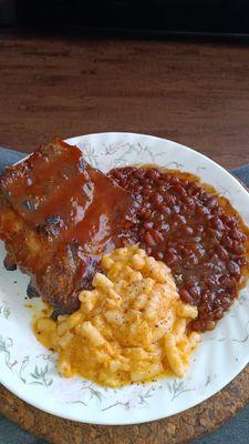 BBQ Beef Ribs, Baked Beans and Mac & Cheese