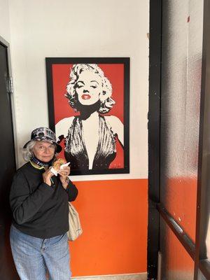 Diana with Marilyn, enjoying Coke