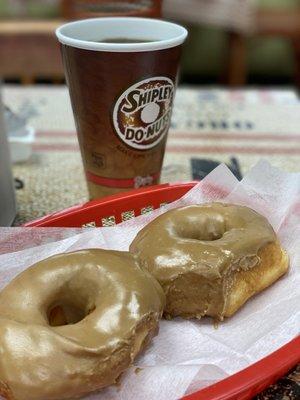 Shipleys Coffee, Glazed Do-nuts ! Pure heaven for us Floridians!!