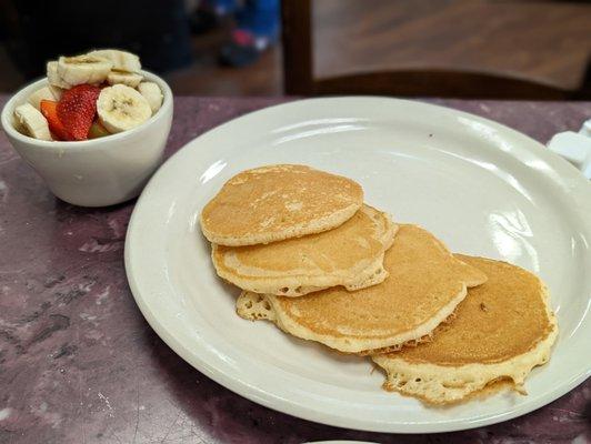 Kid's Menu Original Silver Dollar Pancakes ($6.99) - 3 stars. Fine for kids, a little dry if I'm being picky. Wed brunch 2022-04-20